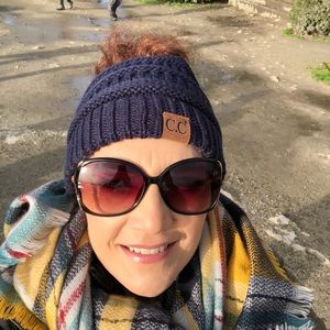 Meet your Posher, Elena